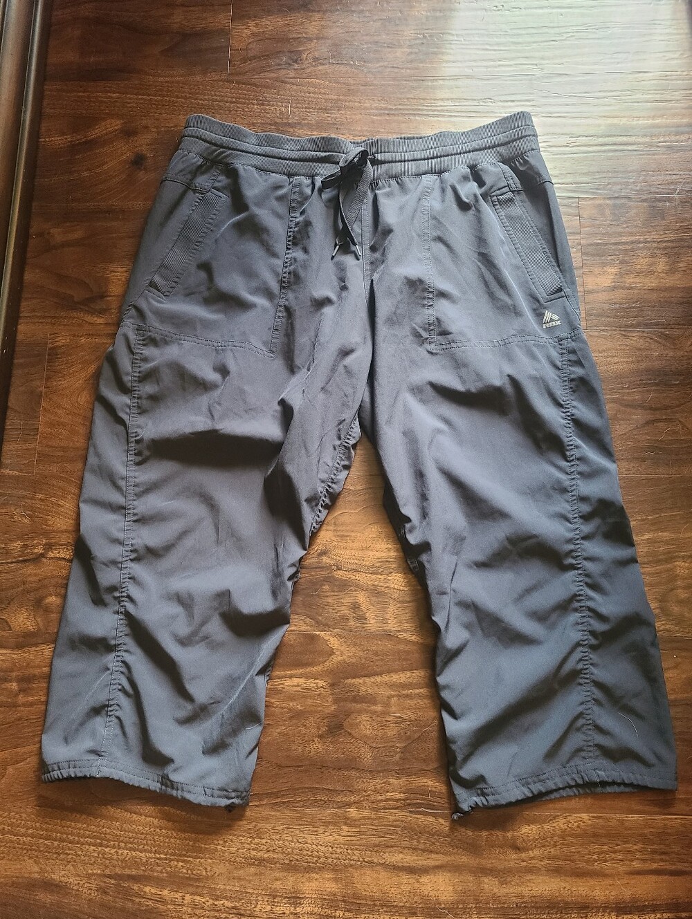 Reebok Dri-fit Cropped Gray Joggers Outdoor Drawstring Pants